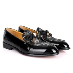 John Foster Wetlips With Woven Tassel Flowered Print Shoe-Black