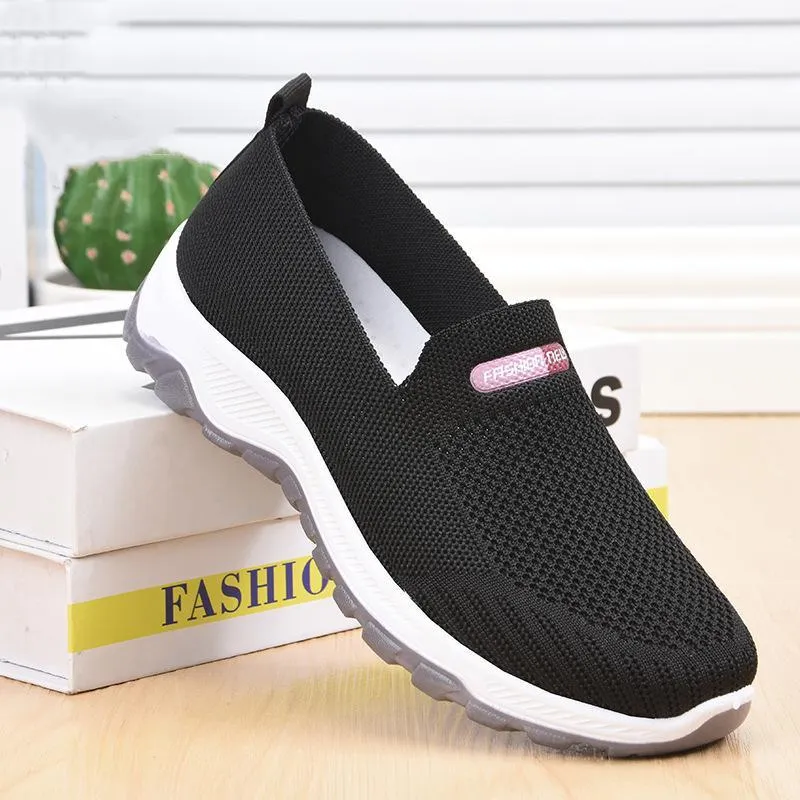 Slip on comfortable knit women running shoes