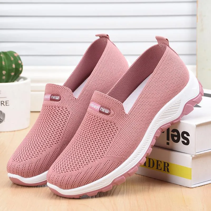 Slip on comfortable knit women running shoes